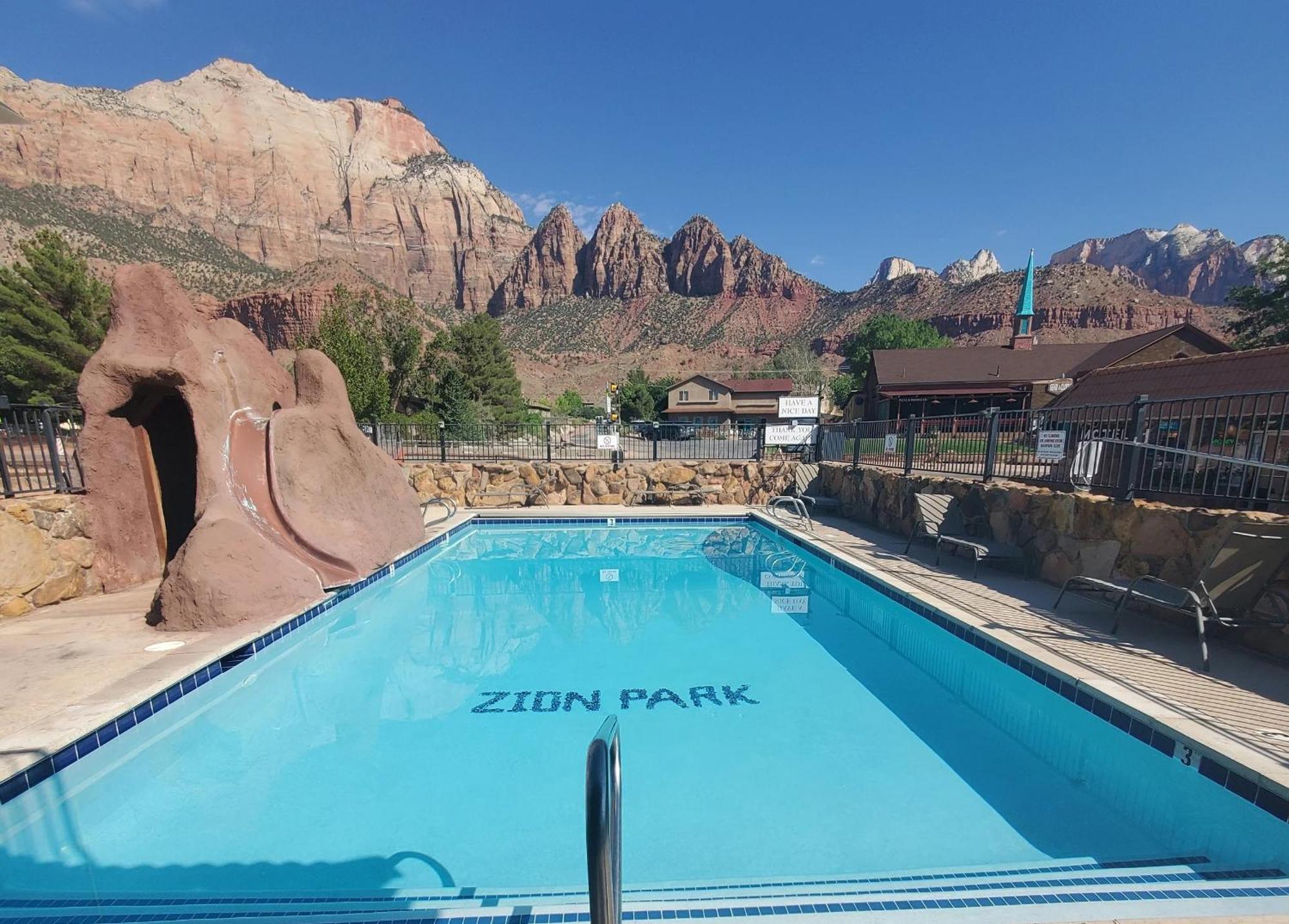 Zion Park Motel Спрингдейл Екстериор снимка