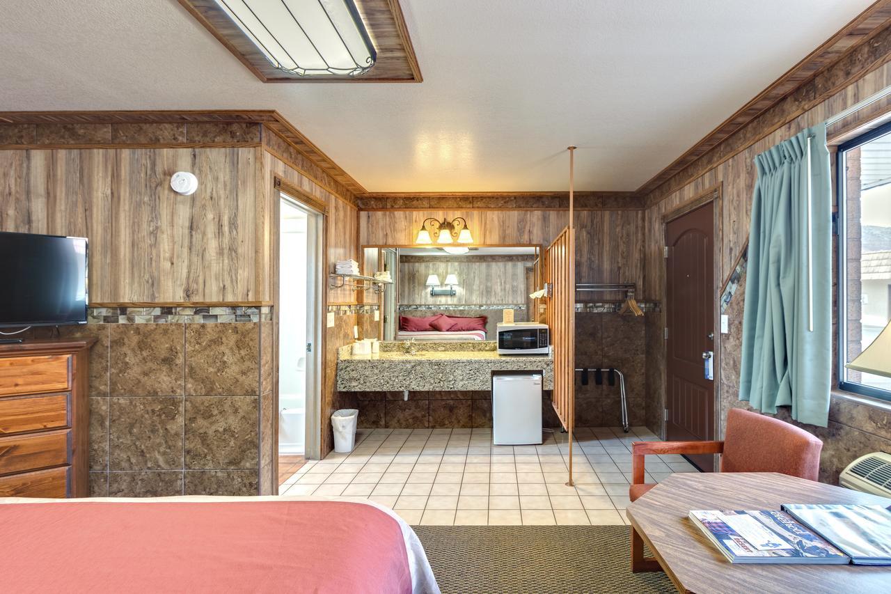 Zion Park Motel Спрингдейл Екстериор снимка
