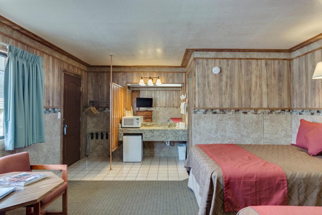 Zion Park Motel Спрингдейл Екстериор снимка