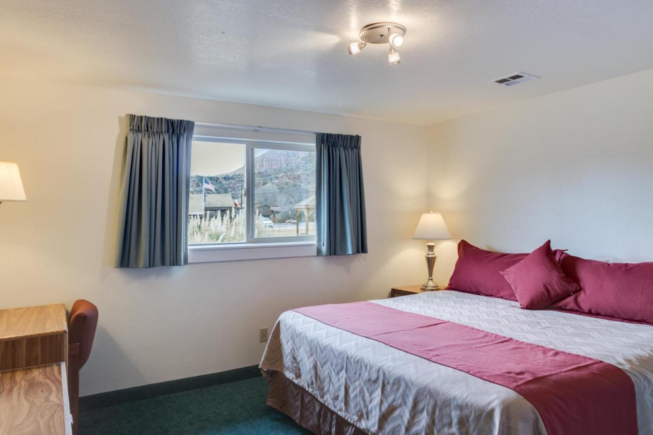 Zion Park Motel Спрингдейл Екстериор снимка