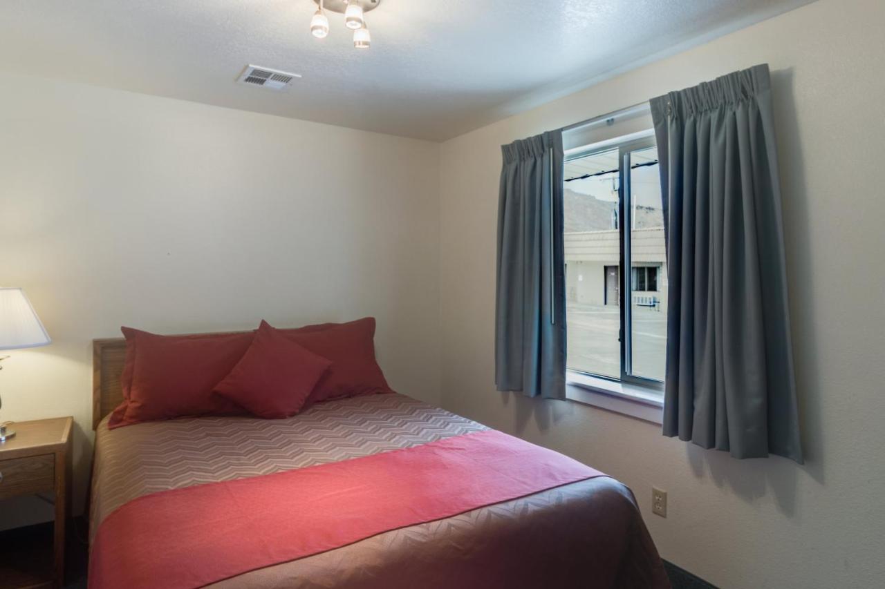 Zion Park Motel Спрингдейл Екстериор снимка